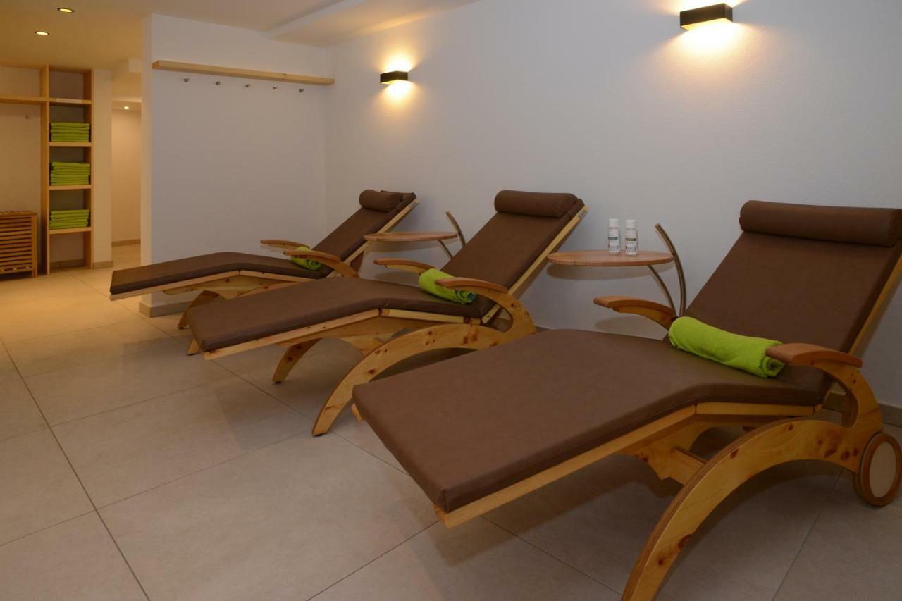 Zuhause In Den Alpen Ihre Ferienwohnung Mit Hallenbad Und Sauna Lenzerheide Eksteriør bilde